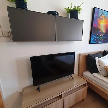Apartment Guru 2 *